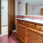 Apartmán Paseo Maritimo 27 *