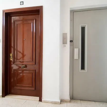 Paseo Maritimo 27 Apartmán